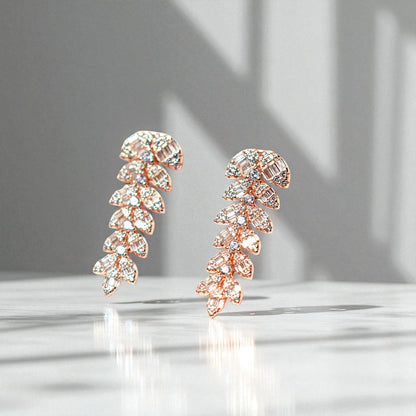 Cluster of petals Rose gold earring