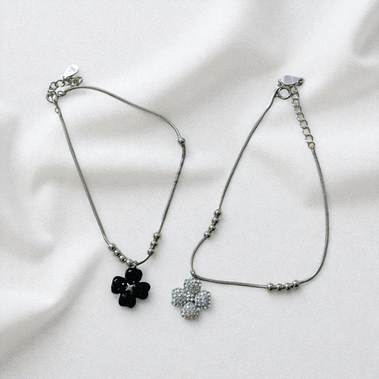 Dual shade Flower sleek bracelet