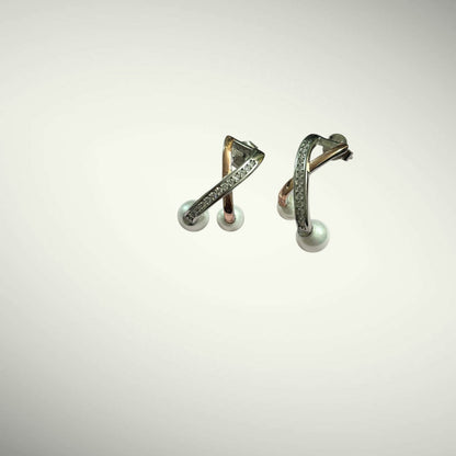 Elegant Pearl Rose gold Earrings