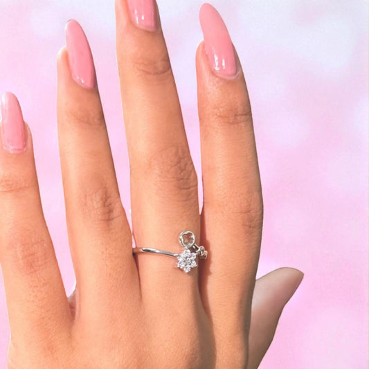 Elegant flower Silver Ring