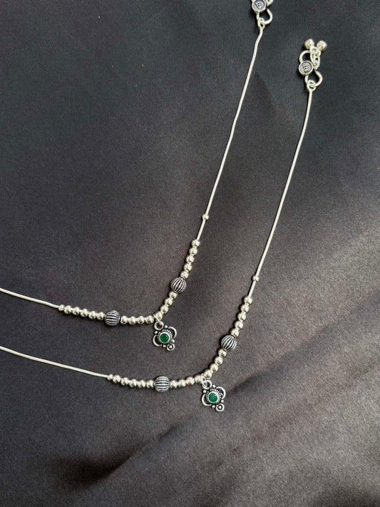 Emerald Charm drop oxidised anklet