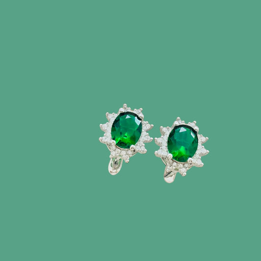 Emerald majestic 925 silver stud