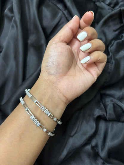 Minimal Diamond Silver Bangles