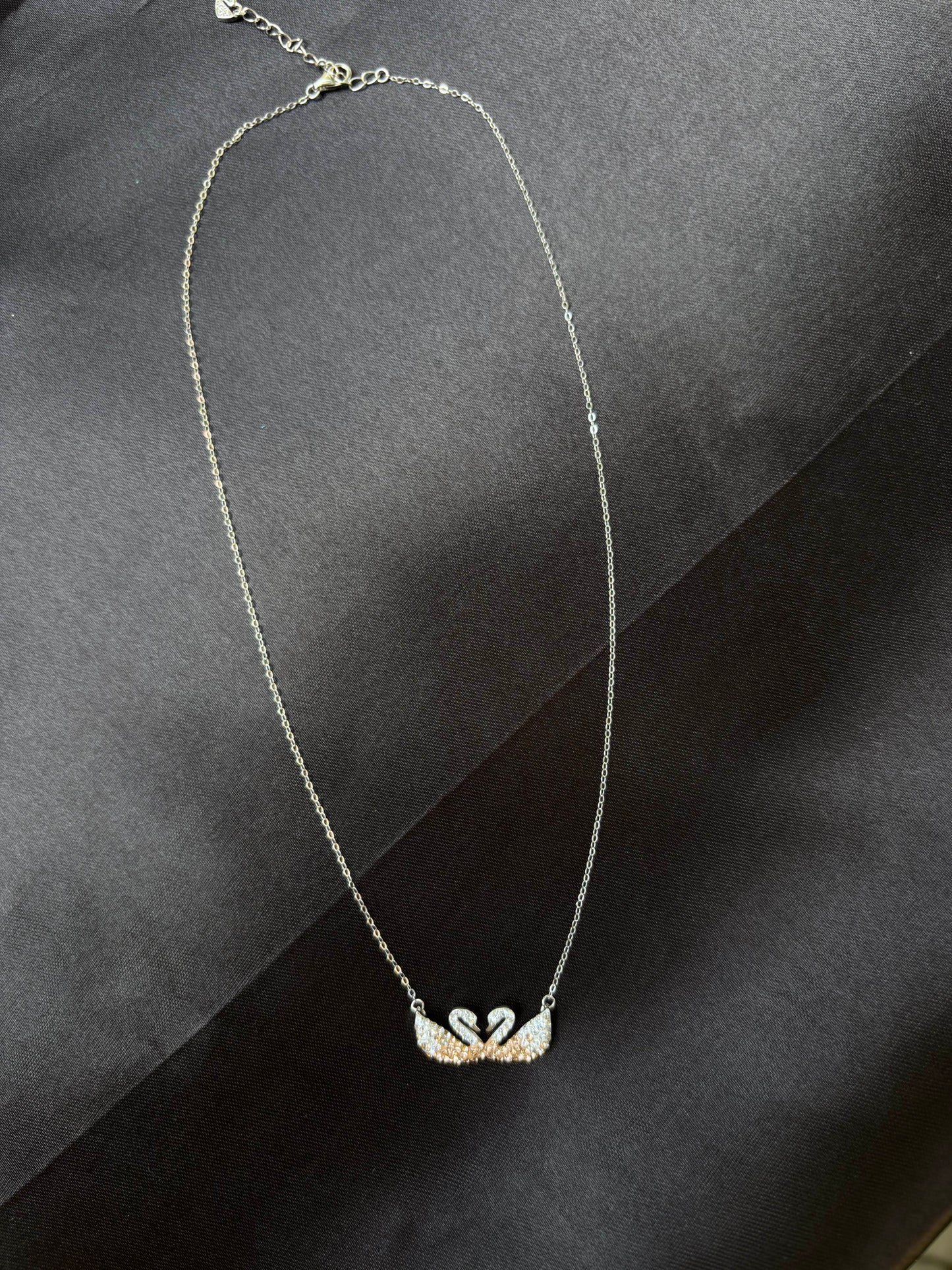 First date Swan Silver chain set