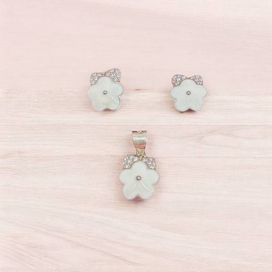 Floral enamel Pendant Set