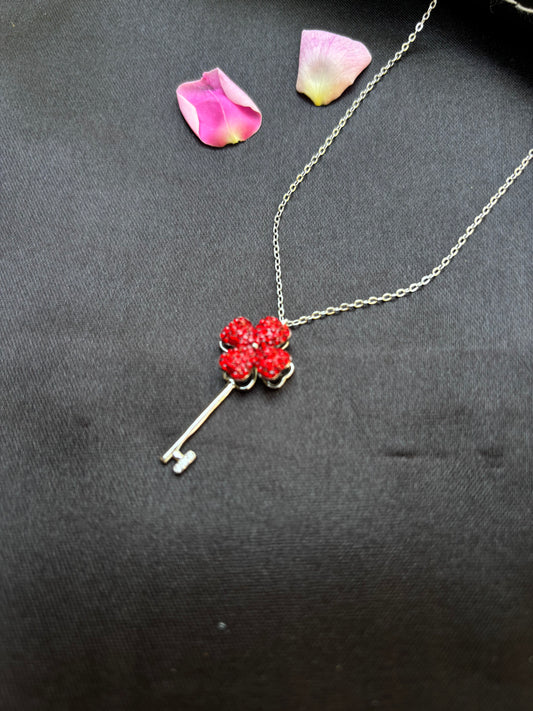 Flower Key to Heart Silver Chain Set
