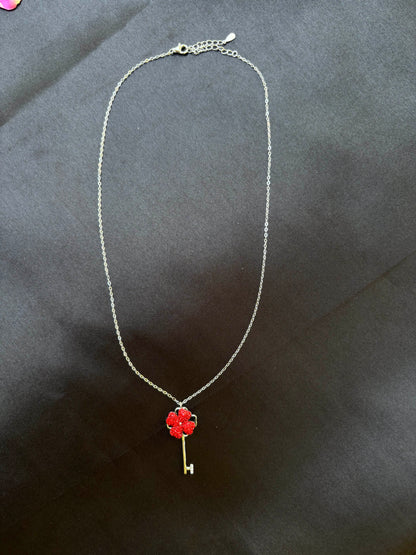 Flower Key to Heart Silver Chain Set