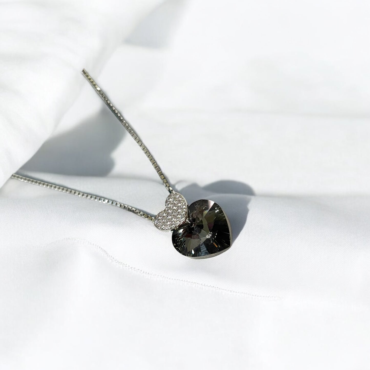 Heart shape swarovski crystal silver pendant chain