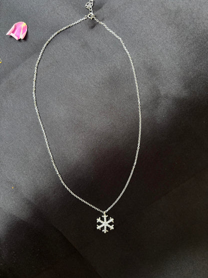 Holy Cross pendant with chain
