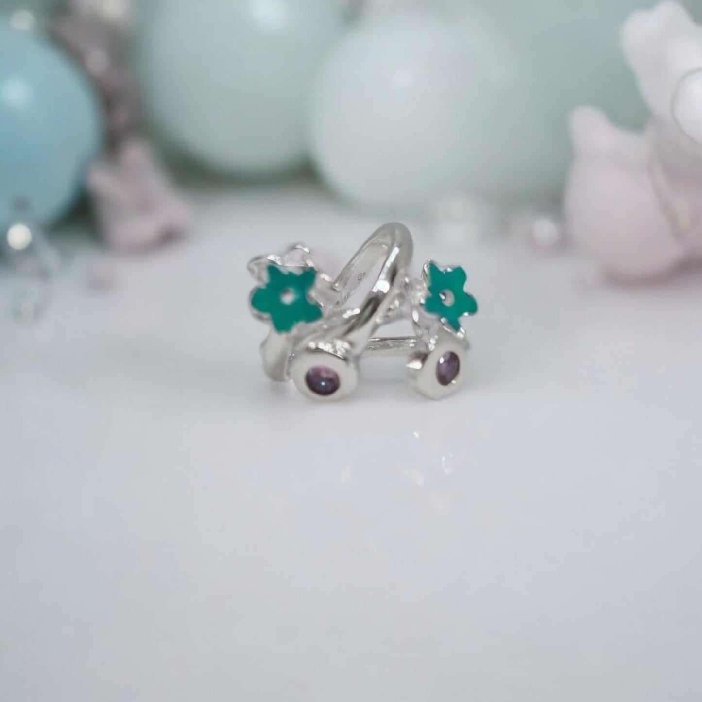 Blue flower toe ring