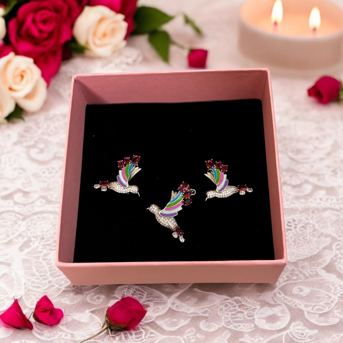 Colourful hummingbird pendant set