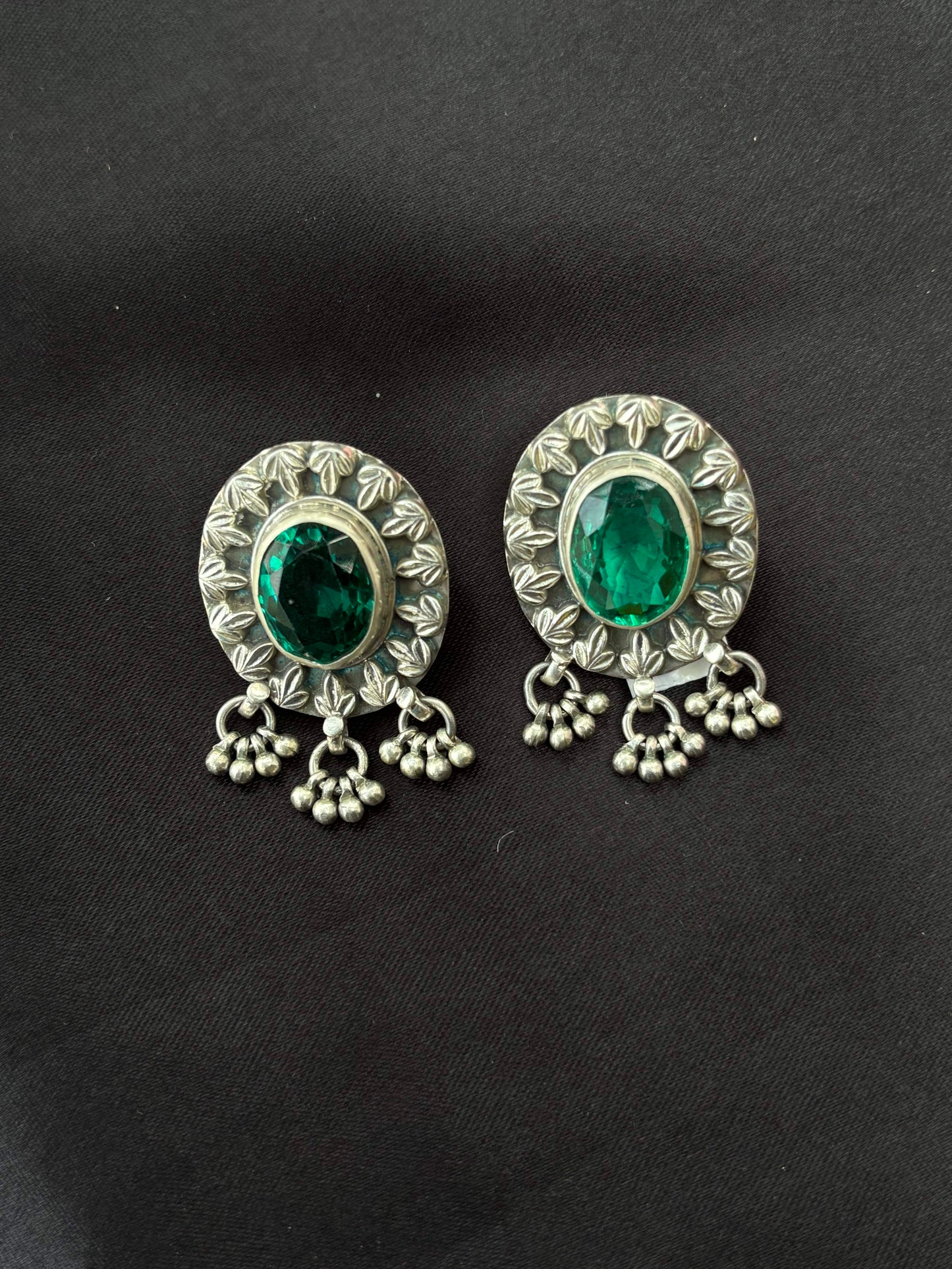 Emerald oxidised 925 Earrings