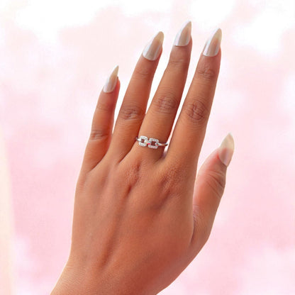 Interlink Silver First Date Ring