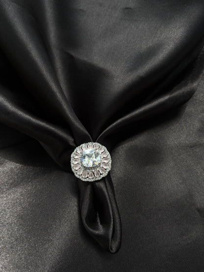 Emerald studded diamond Cocktail adjustable ring