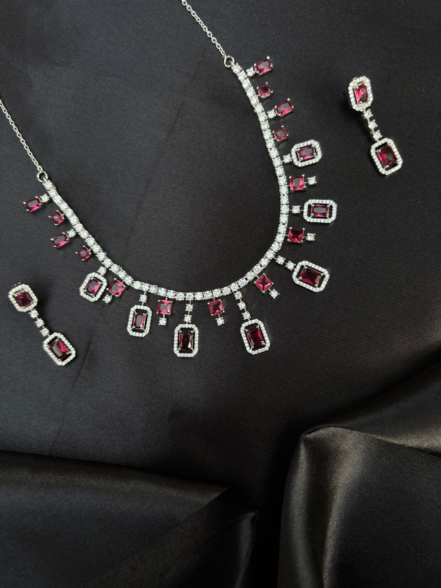 Shining Ruby Necklace set