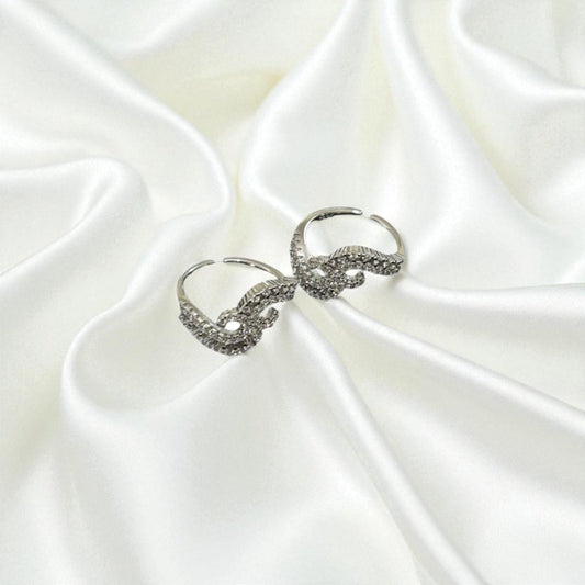 Interwined flower silver Toe ring