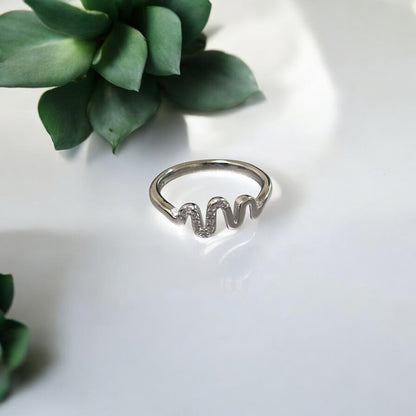 Lifeline minimal proposal silver ring