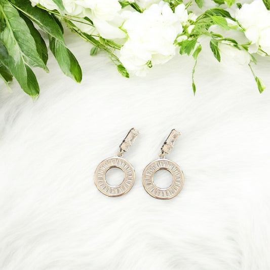 Majestic Baguette Dangler Earring