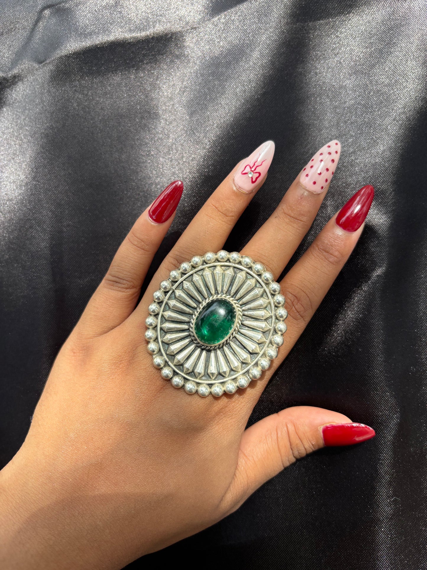 Oxidised Emerald Adjustable 925 cocktail RIng