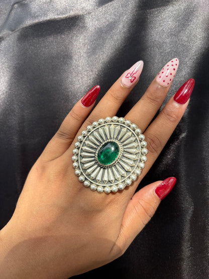 Oxidised Emerald Adjustable 925 cocktail RIng