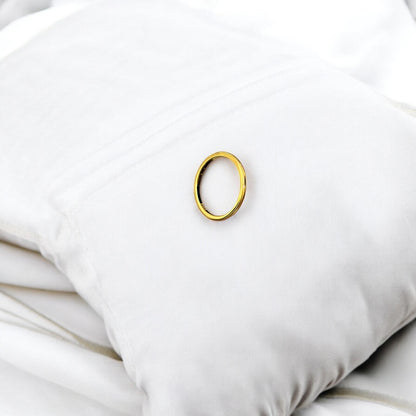Sleek Gold Band