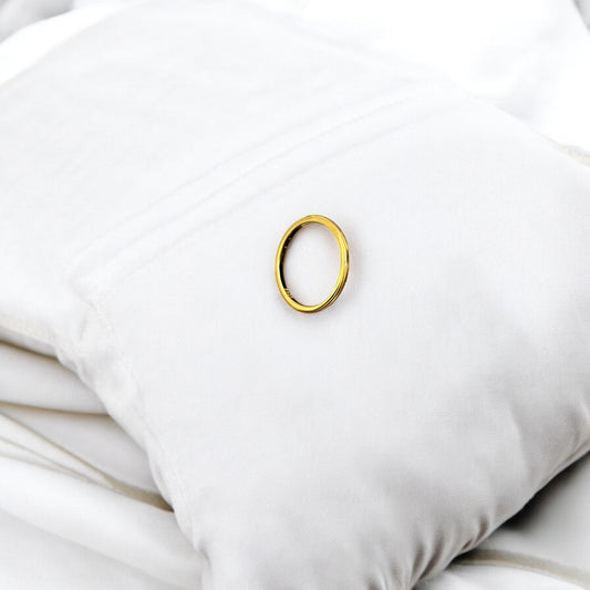 Sleek Gold Band