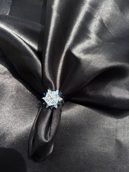 Solitaire Star Cocktail adjustable ring