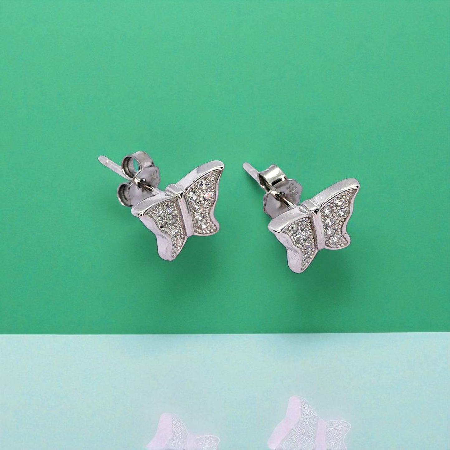 Sparkling Butterfly Minimalist Sterling Silver Earring
