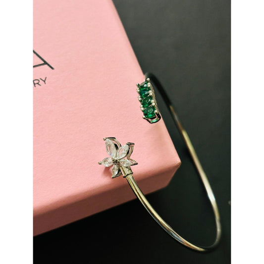 Adjustable Star Bangle with green stone