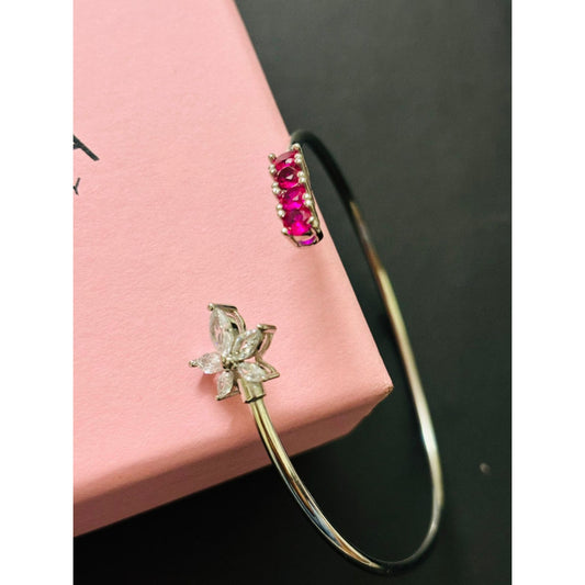 Adjustable Star Bangle with red stone