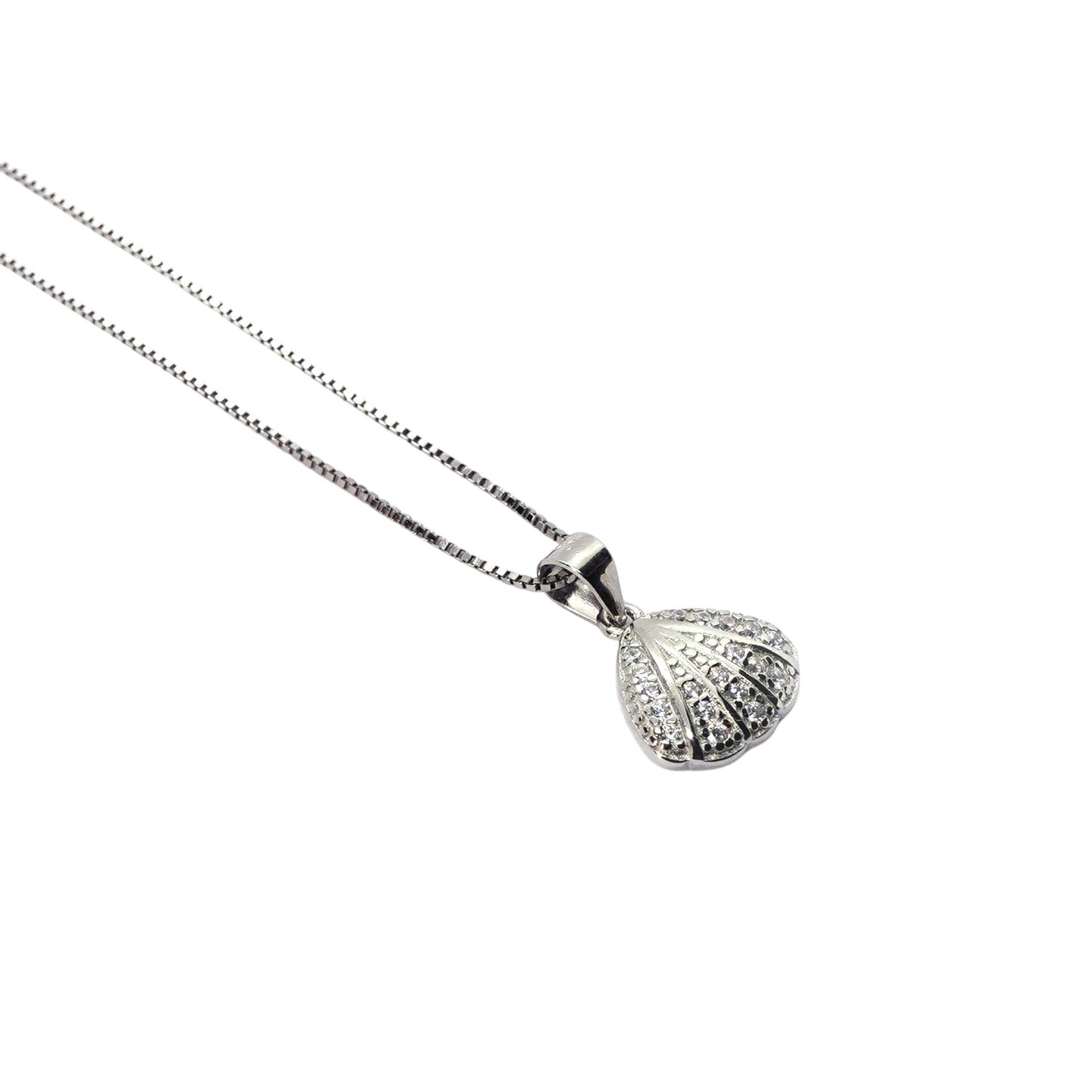 Sterling Silver Petal Pendent with chain