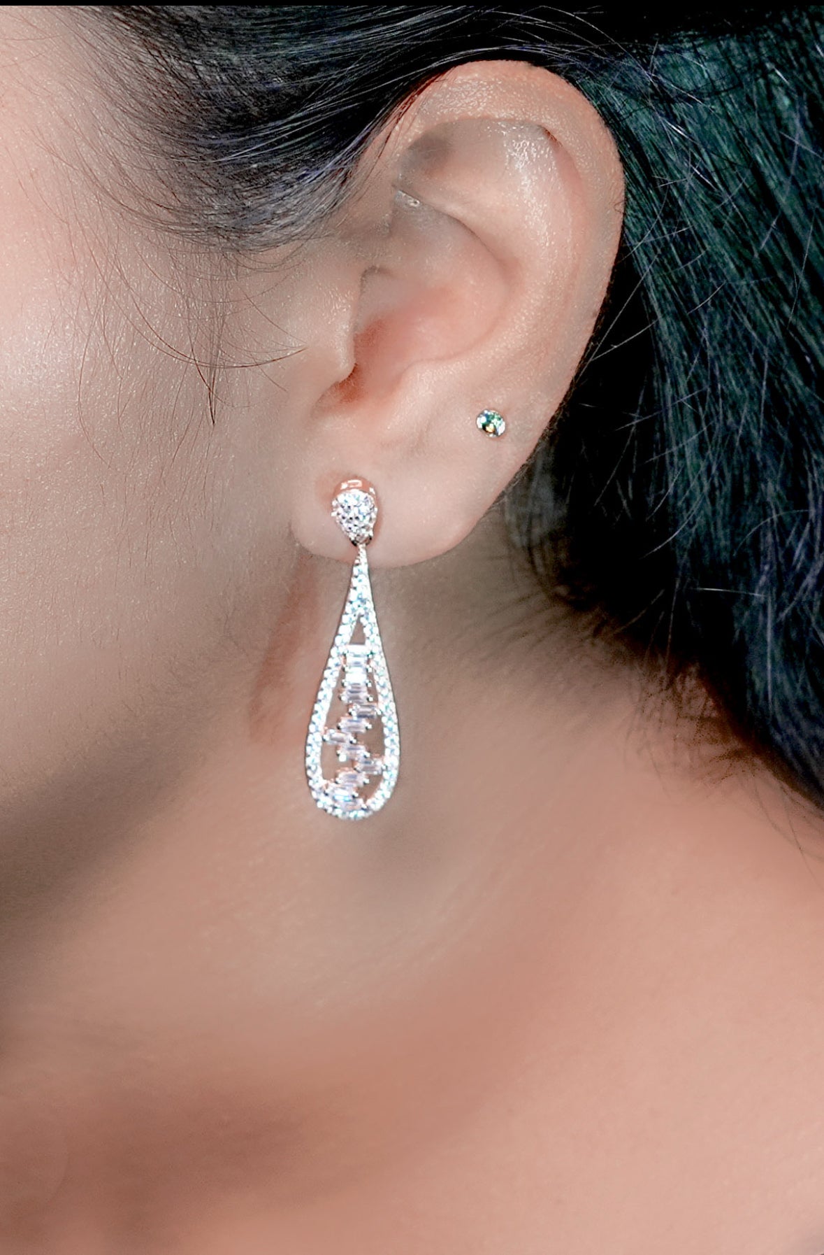 Tear drop party CZ Silver Party Earring