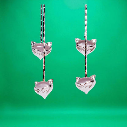 The dangling 925 silver Meow Earrings